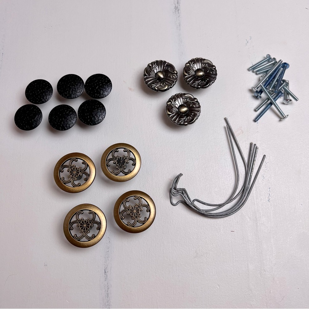 3 different styles of pulls and hanging hooks